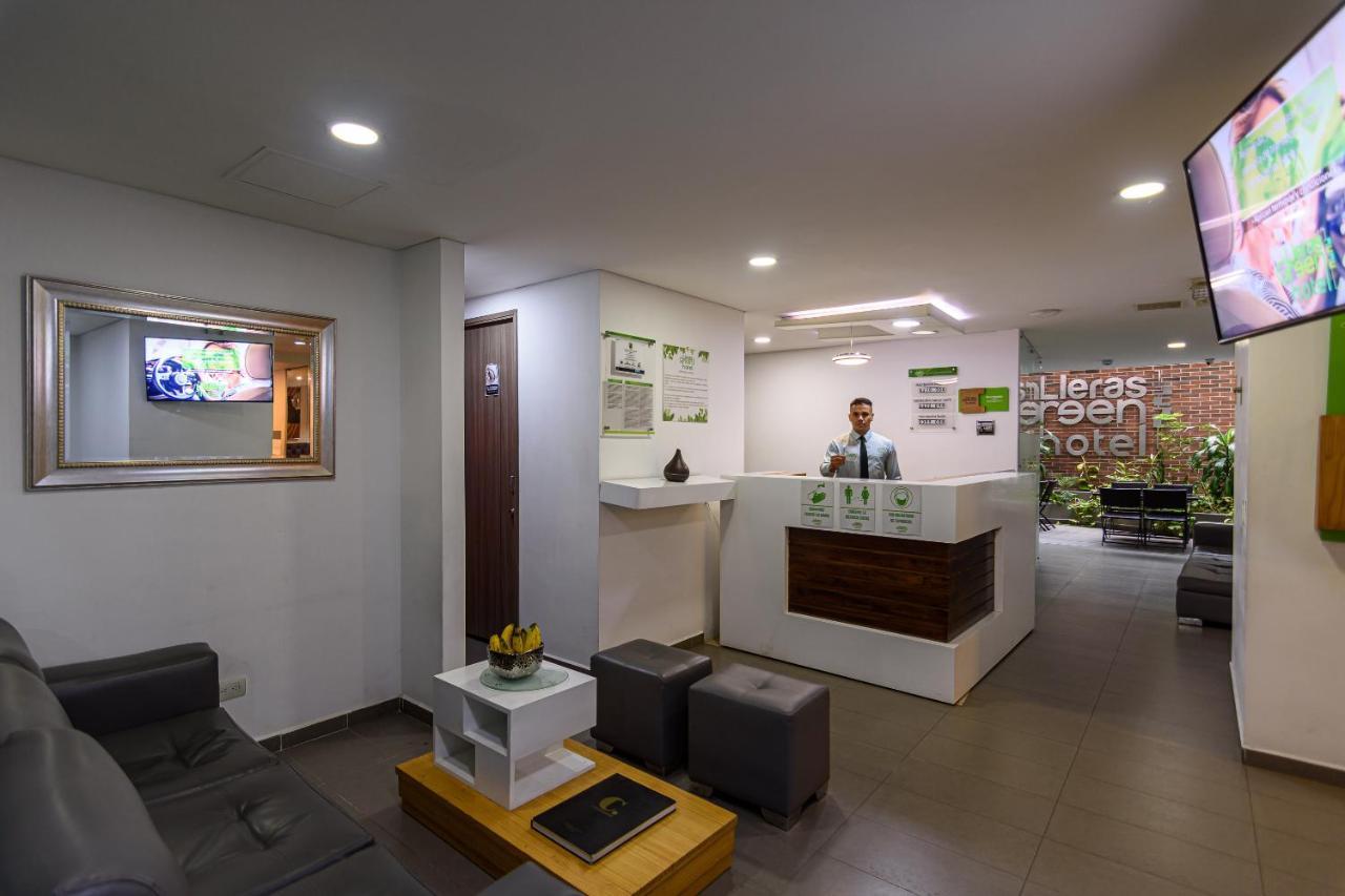 מדיין Lleras Green Hotel מראה חיצוני תמונה