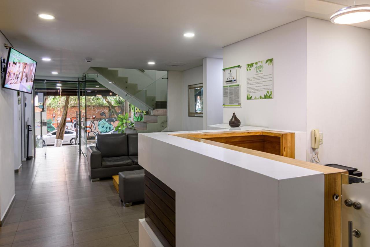 מדיין Lleras Green Hotel מראה חיצוני תמונה