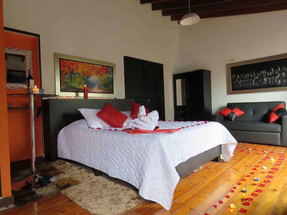 מדיין Lleras Green Hotel מראה חיצוני תמונה