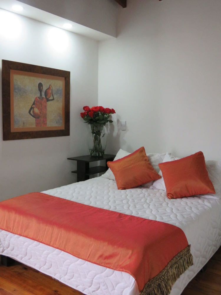 מדיין Lleras Green Hotel מראה חיצוני תמונה