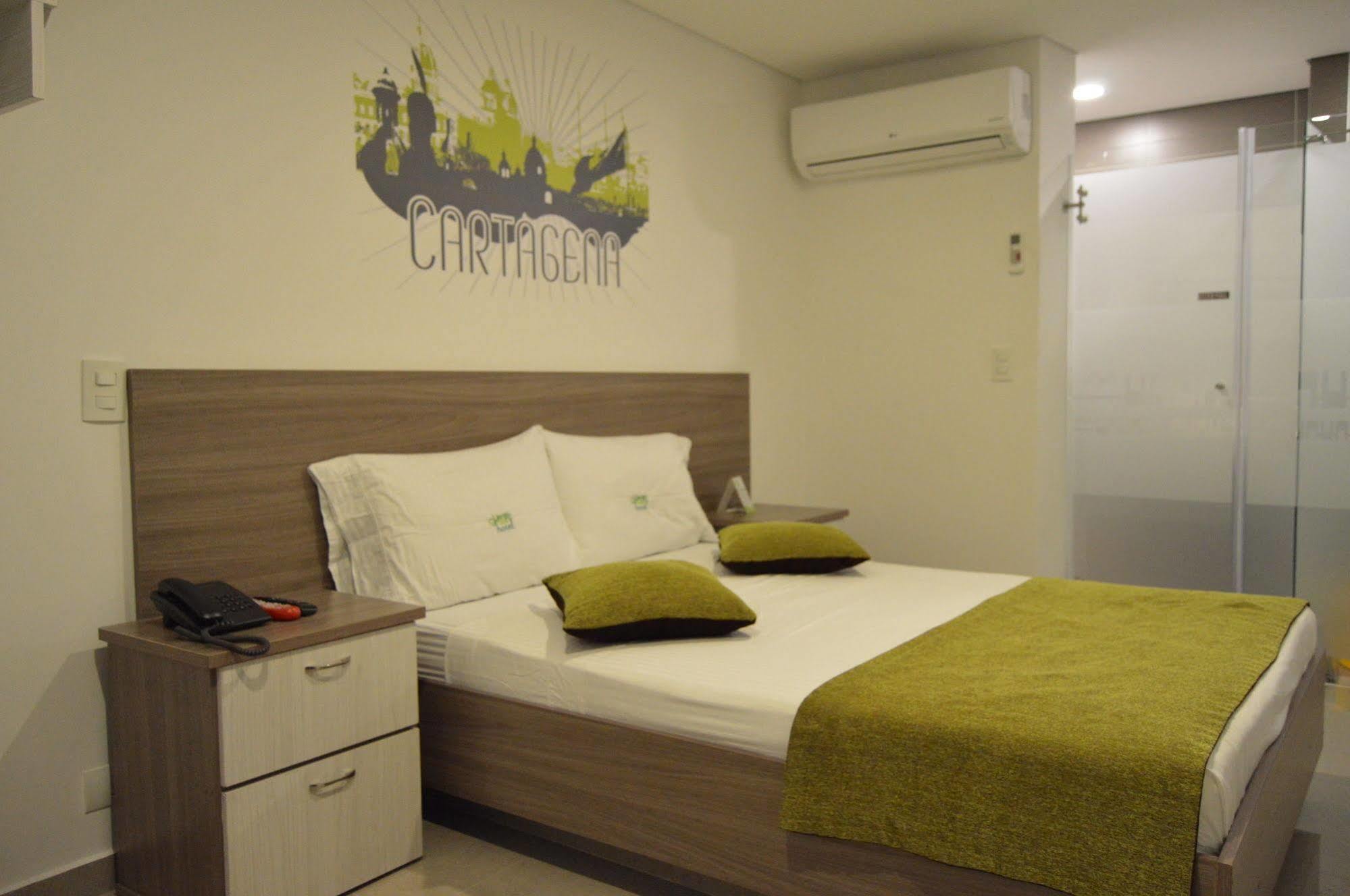 מדיין Lleras Green Hotel מראה חיצוני תמונה